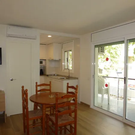 Apartamento Rentalmar Delfos Playa