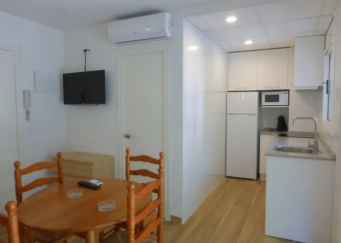 Apartament Rentalmar Delfos Playa *